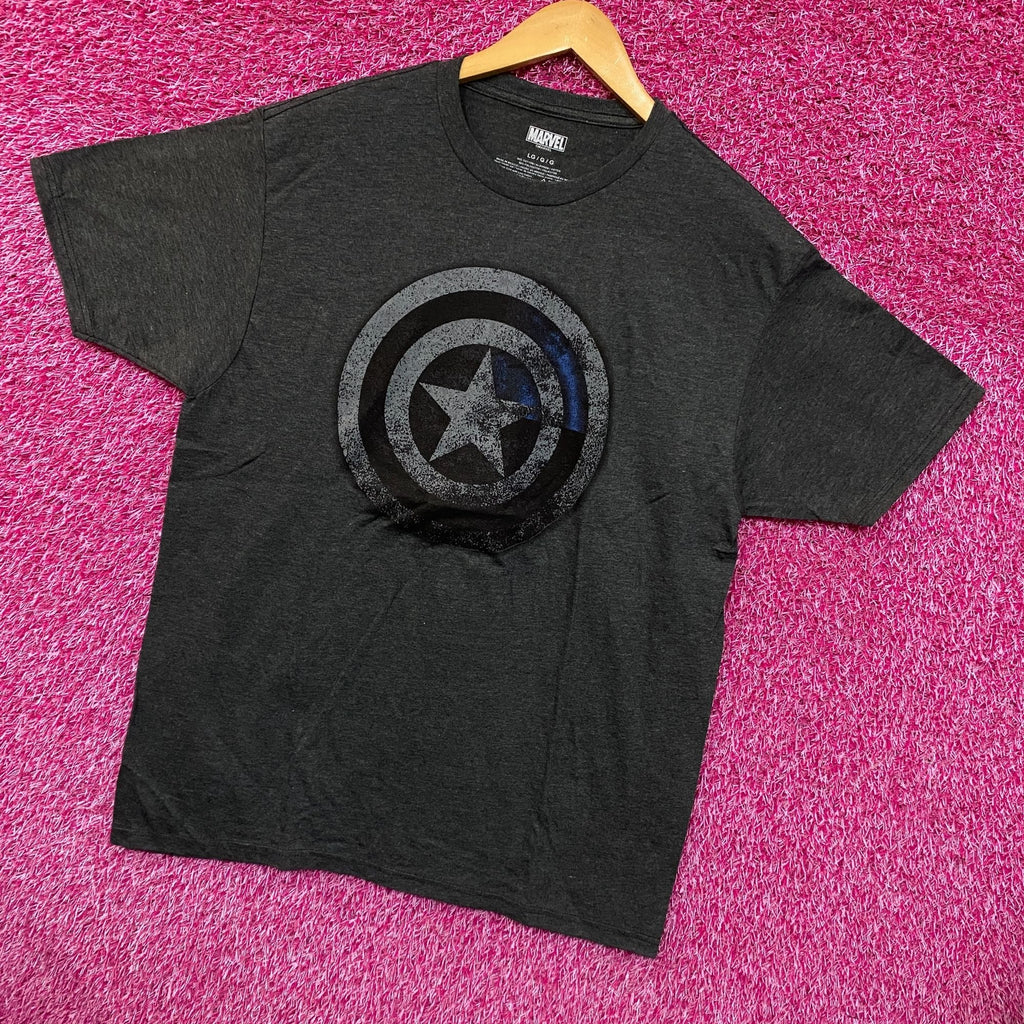 Captain America Salute to First Responders Marvel Tee L product image 3