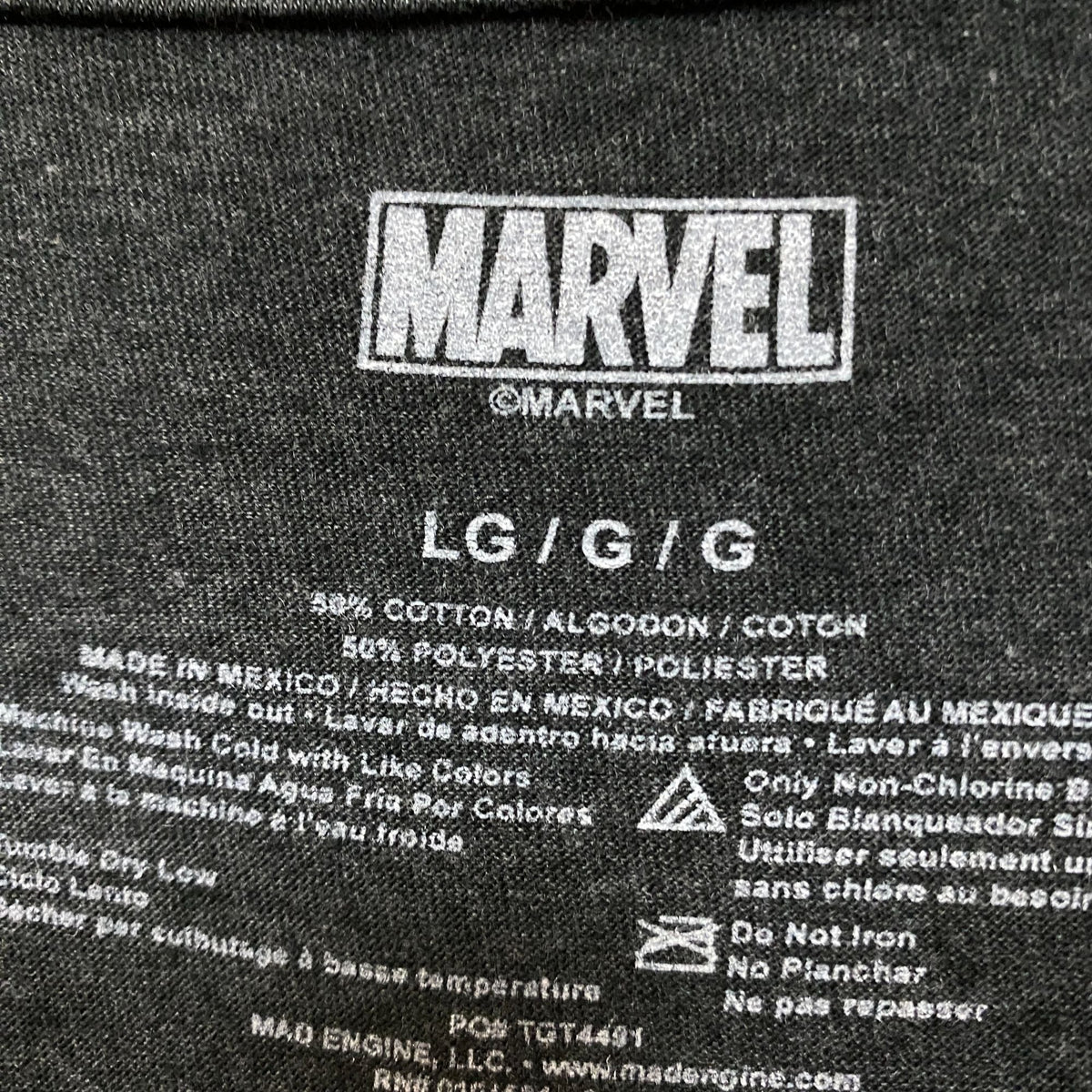 Captain America Salute to First Responders Marvel Tee L product image 4