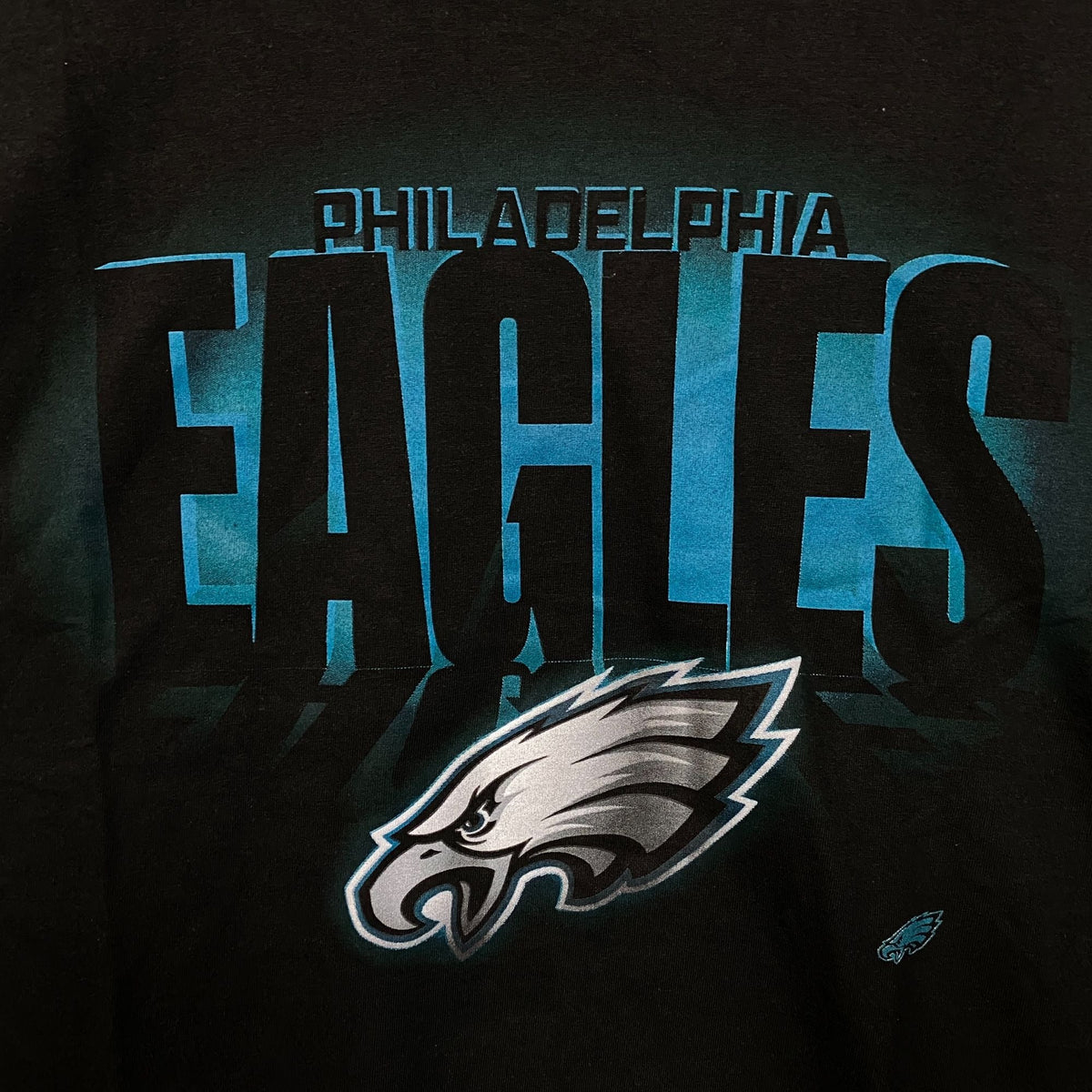 FOCO NFL Philadelphia Eagles Team Logo Graphic T-Shirt XL product image 2