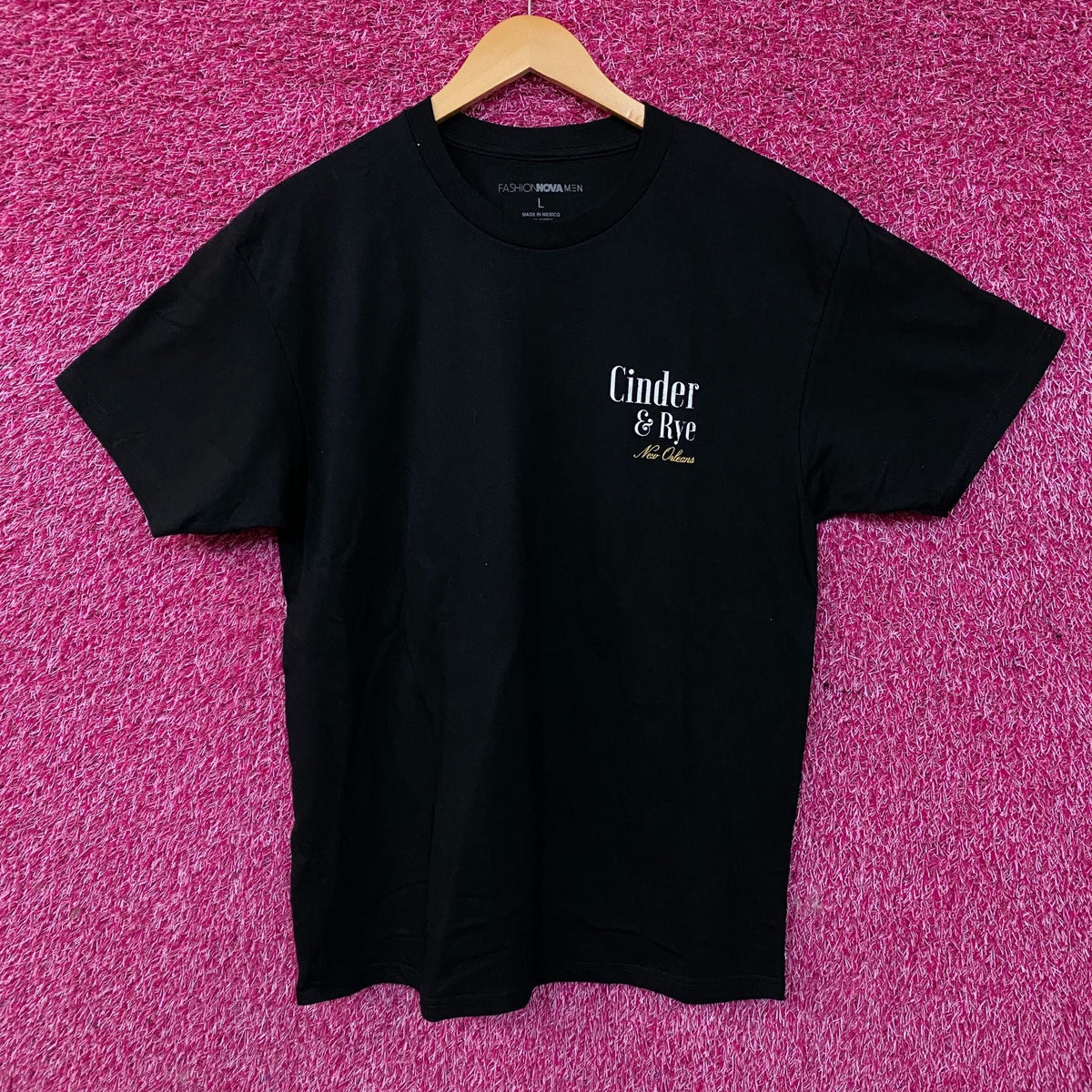 Fashion Nova Cinder & Rye Graphic T-Shirt Large product image 2