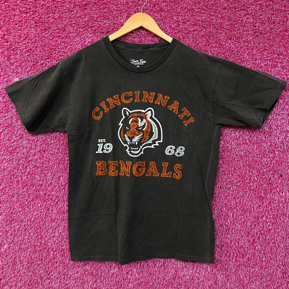 Junk Food Clothing Cincinnati Bengals Graphic T-Shirt Medium product image 1