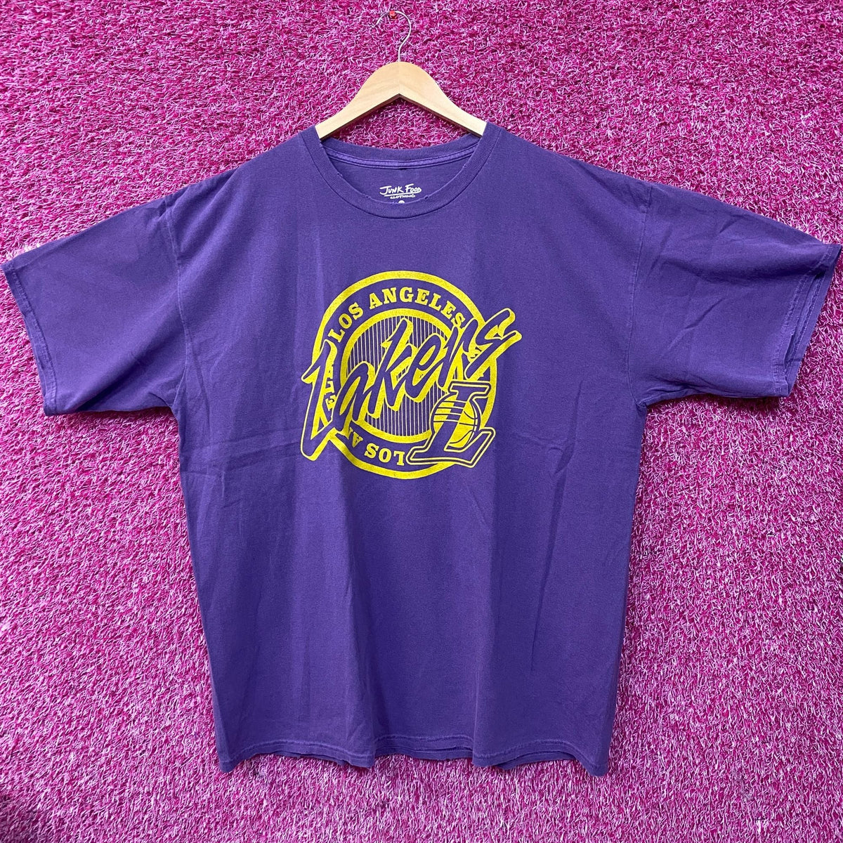 Junk Food Clothing NBA Los Angeles Lakers Crest Vintage product image 1