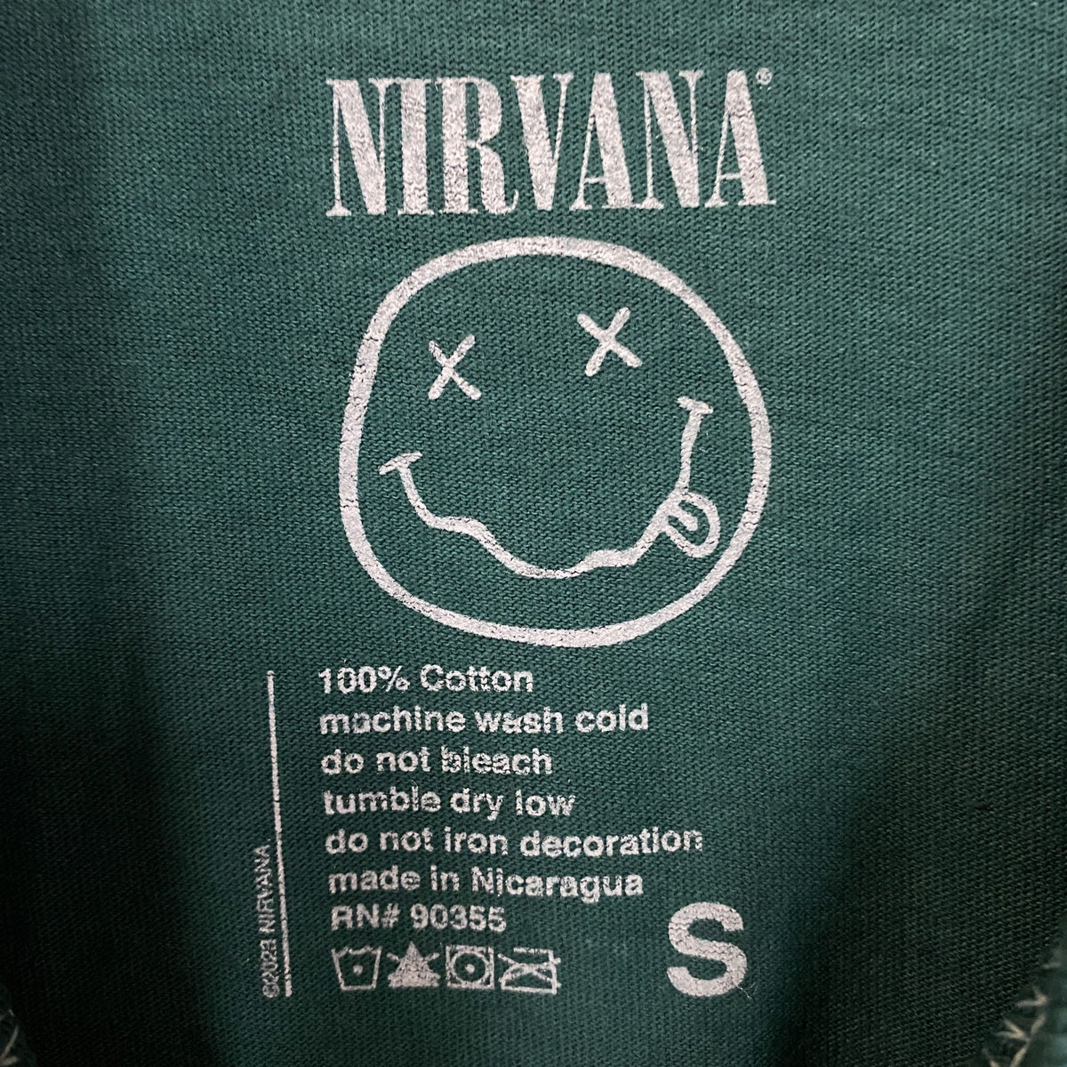 Nirvana Pink Smiley Grunge Band Graphic T-Shirt Small product image 8
