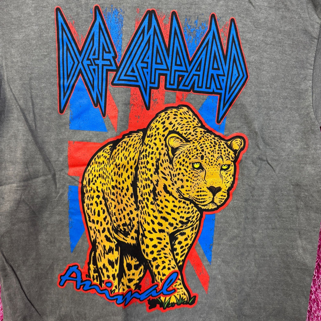 Def Leppard Animal Neon Leopard Hysteria Metal Band Tee M product image 2