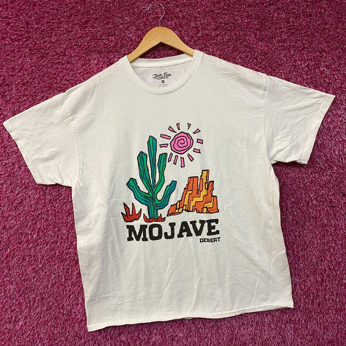 Junk Food Mojave Desert Flea Markey Graphic T-Shirt Large product image 3