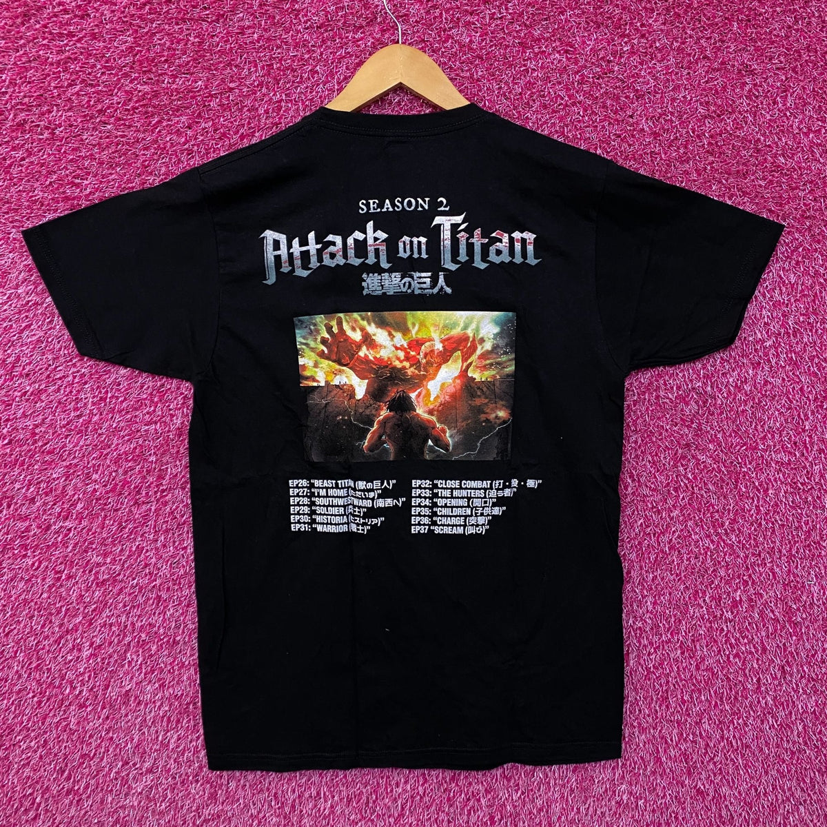 Attack on Titan Character Poster Tshirt size medium